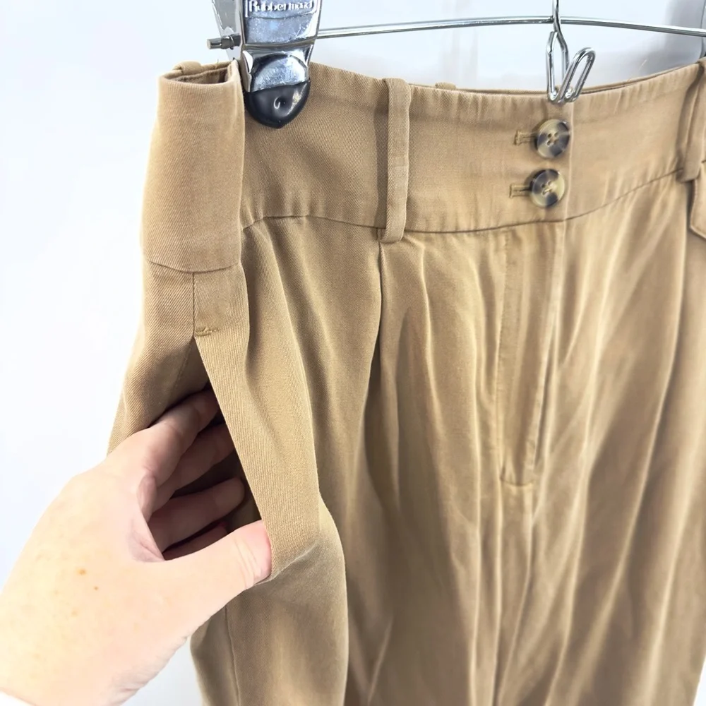 Club Monaco Slim Carrot Pleated Trouser Pants Womens Size 8 Cropped High Rise